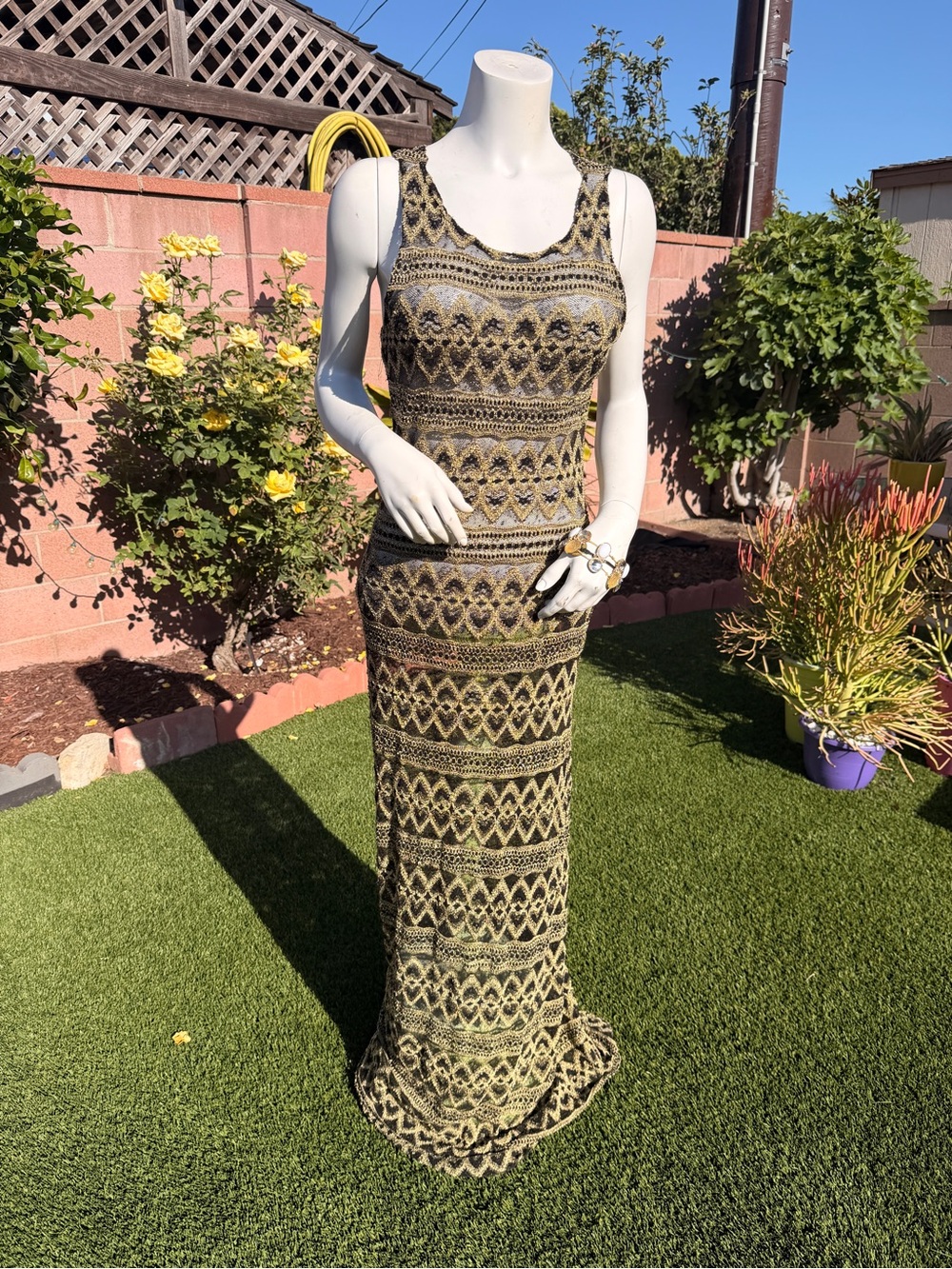 Sleeveless Patterned Maxi Dress in Olive and Black - Fitted Knit